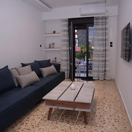 Apartman Youtzin Lutráki